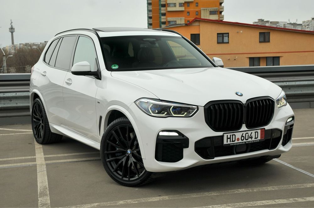 BMW X5 3.0d xDrive  2020 / Laser / Swarovski / Pano / M-Paket