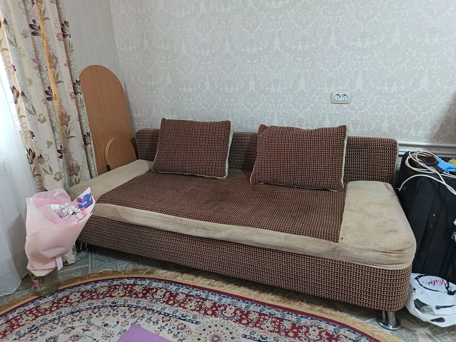 Продаю диван бу, все увидите на фото