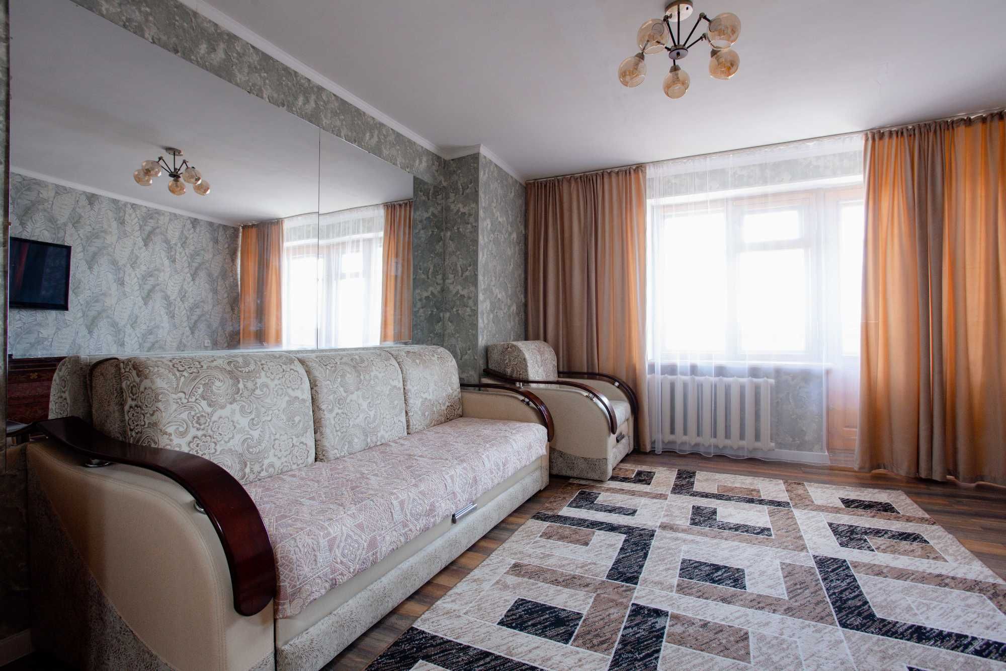 2-х комнатная квартира в центре по ул. Козыбаева 107