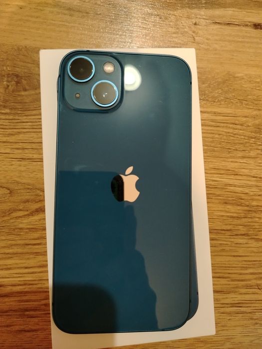 IPhone 13 перфектен