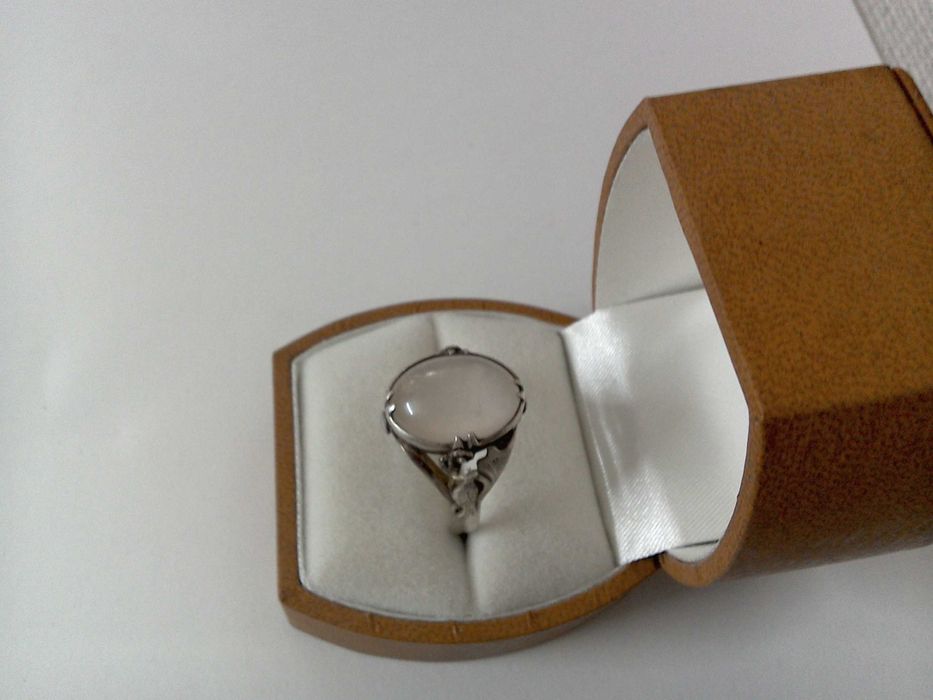 Inel vechi argint 925 marcat, mărime reglabilă, piatra Lunii, 18x14 mm