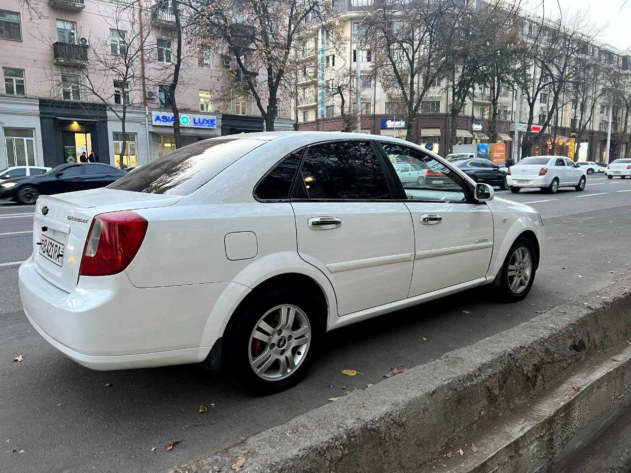 LACETTI 2009 1-chi pozitsiya yevro (METAN GAZ 4 chi pakalena)