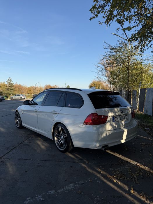 BMW Seria 3 E91 facelift 2011