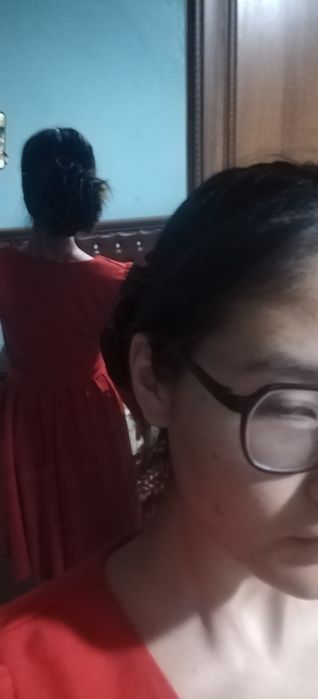 Красное платье, плотное