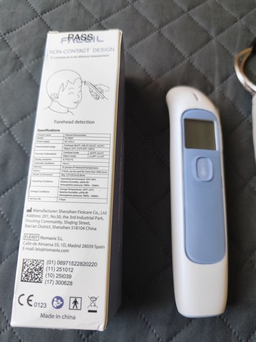 Безконтактен термометър