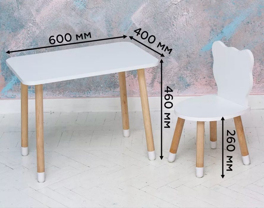 Детский стол со стулом