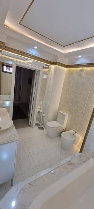 Сдаётся просторная 2-комнатная квартира в центре города