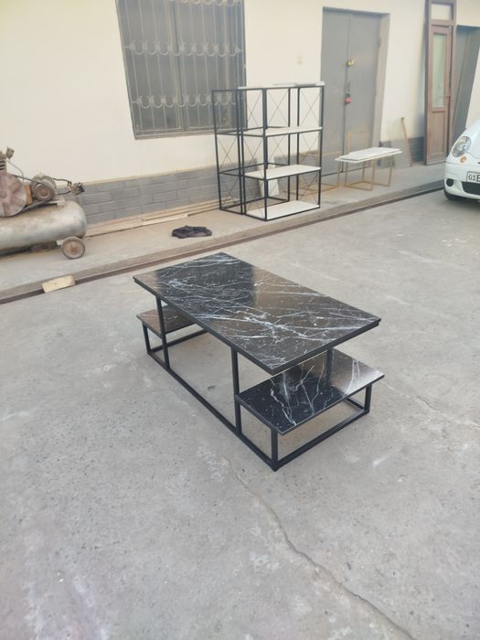 Loft mebel jurnalniy stol