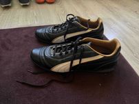 Футболни стоножки PUMA 42/43 номер като нови