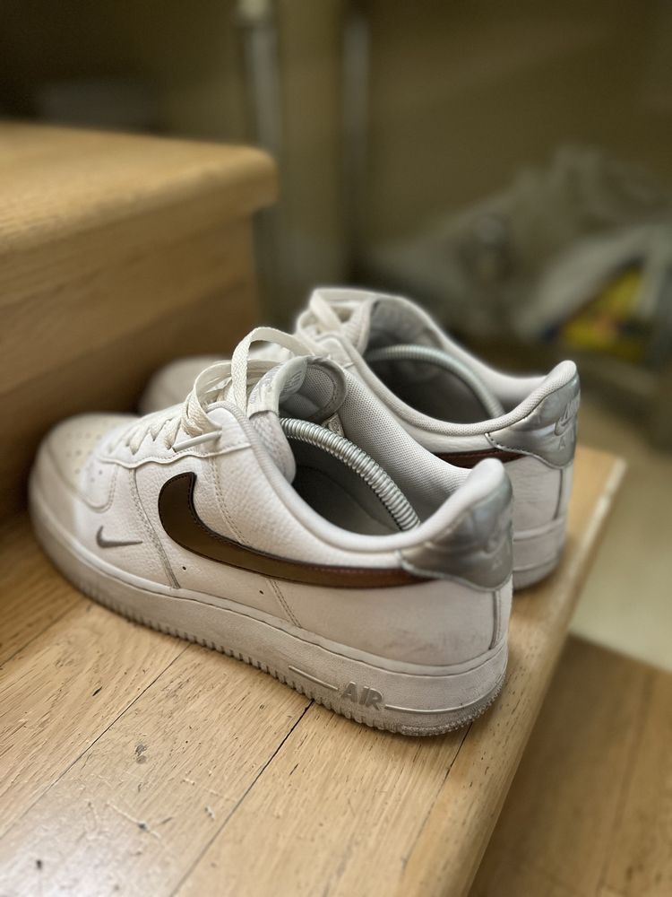 Nike Air Force 1