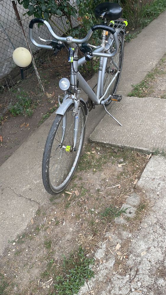 Vand bicicleta pentru carat cu amortizor la sa si la furca