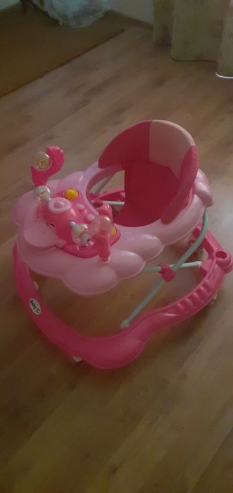 Modul pentru fetițe cu cântecele