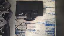 Vând monitor Lenovo
