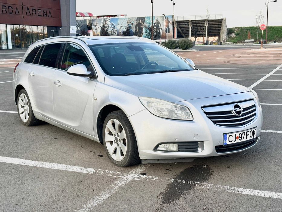 Opel    Insignia