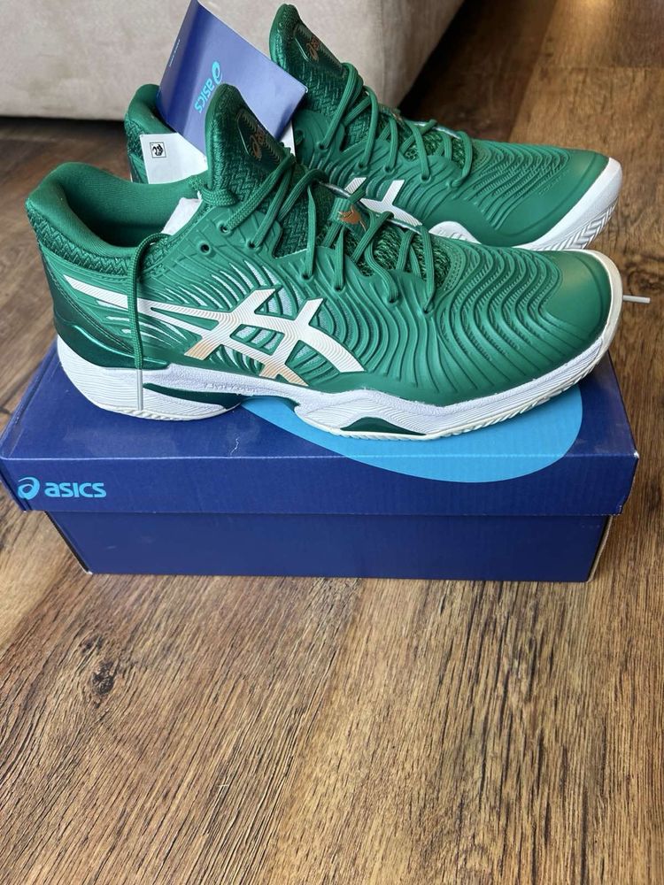 Маратонки за тенис Asics 40 номер