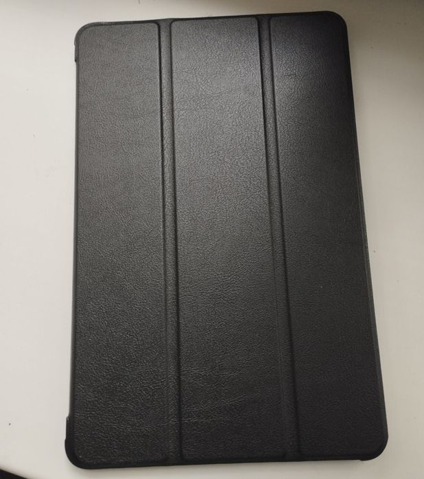 Yangi planshet Huawei ishlatmagan karobka dakument bor