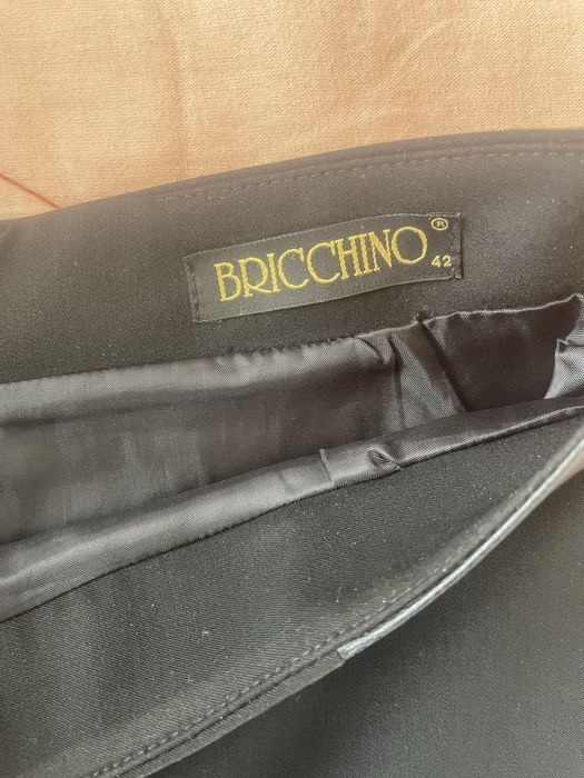 Официална черна пола