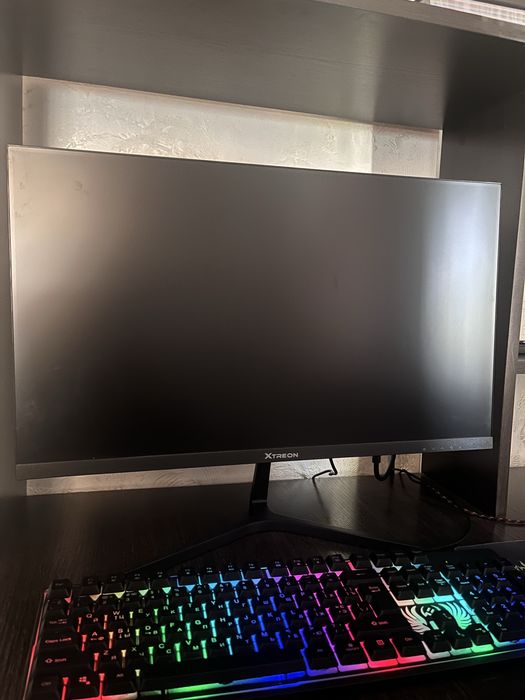 Монитор XTREON в идеальном состояний