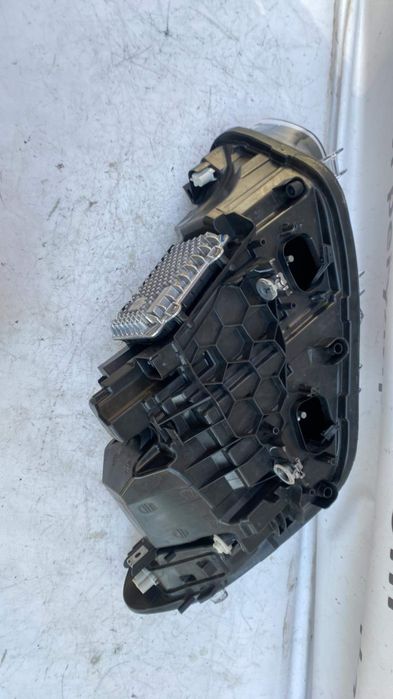 Ляв фар BMW 1 F20 lqv far bmw 1 ф20