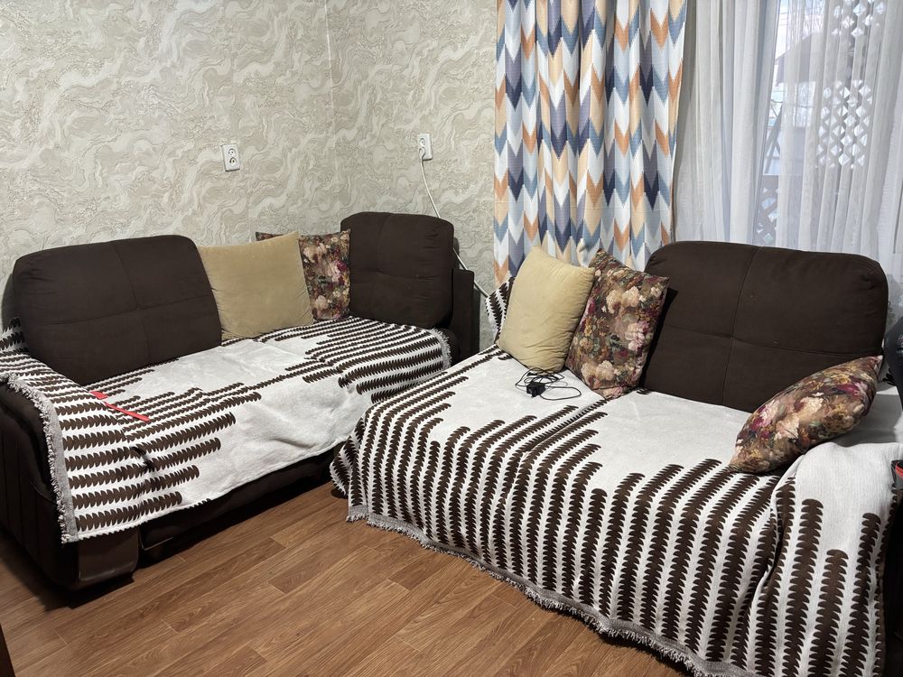 Продаю диваааан