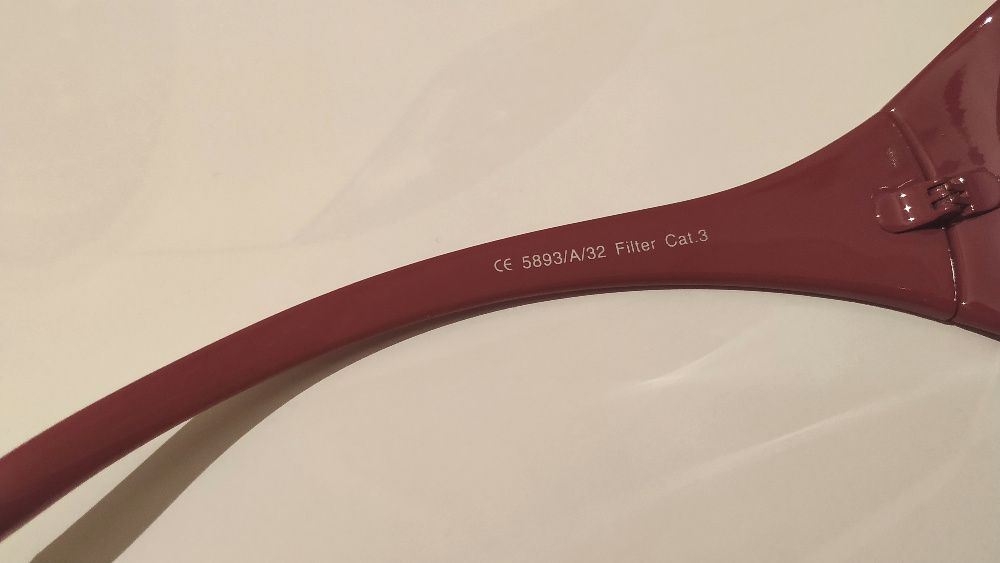 Дамски дизайнерски слънчеви очила