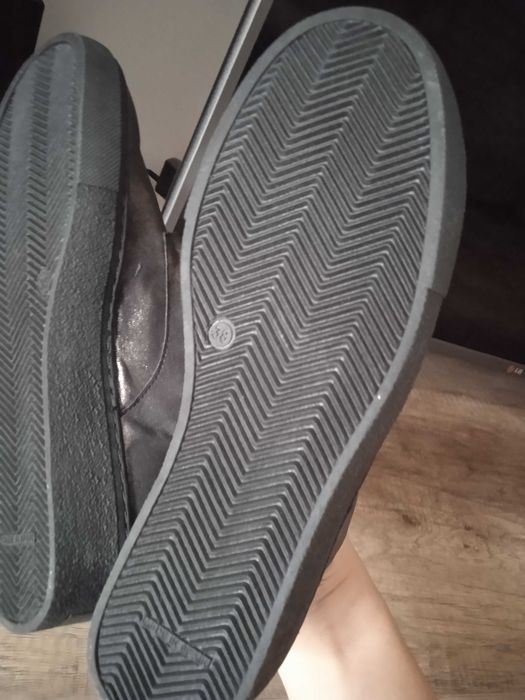 Ghete piele bronz, noi