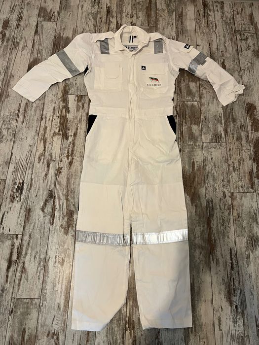 Combinezon / salopeta de lucru /munca, alb, cu benzi reflectorizante