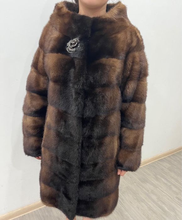 Норковая шуба. Верхняя одежда.