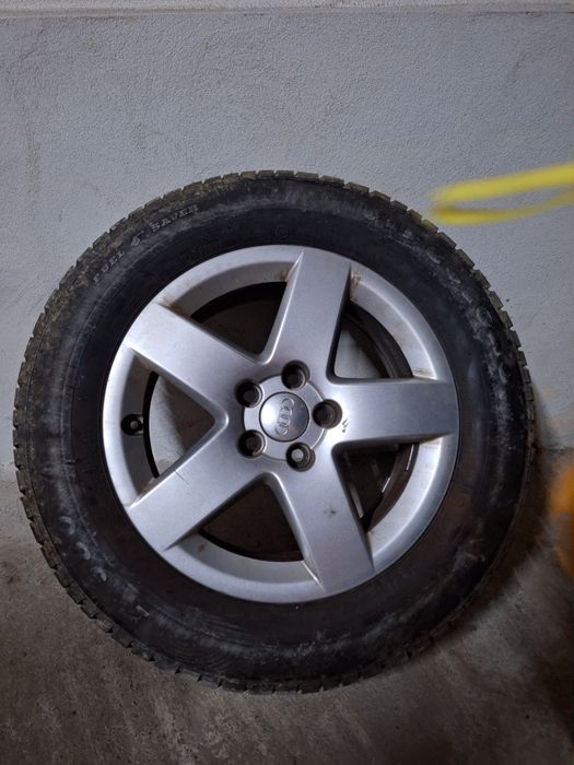 Vând jante aliaj r15