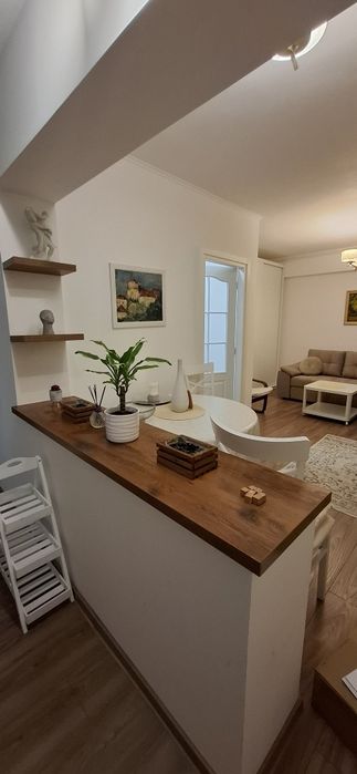 Inchiriez garsoniera Constanta, zona City Park