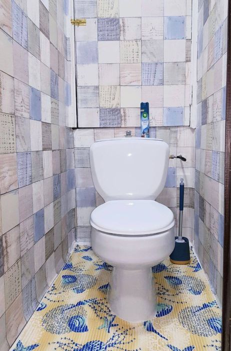 Продаётся 1/1/5 на Карасу-1 с Мебелью и Техникой имеется  Палисадник