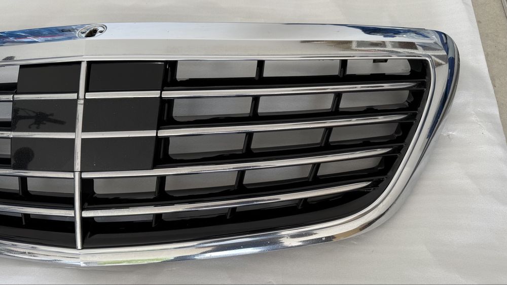 Решетка радиаторна Mercedes S класа W222