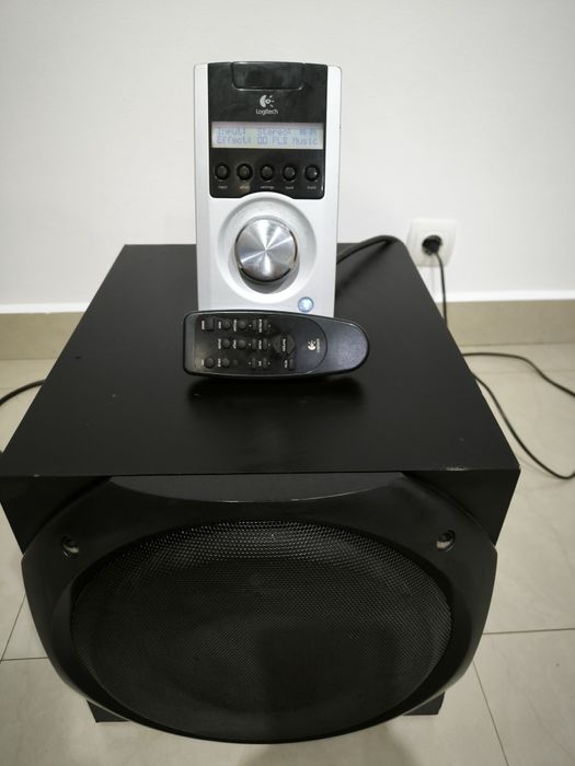 Subwofer Logitech Z5500