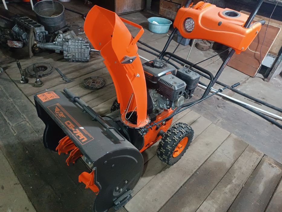 Снегоочиститель  ПРОДАМ