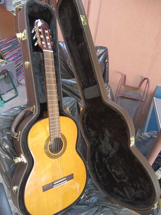 Chitara cu tot Takamine Impecabila