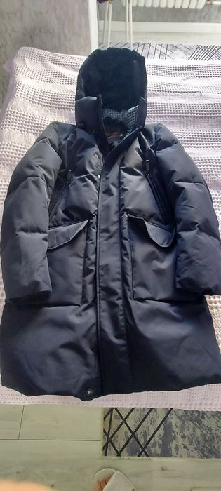 Продам зимнюю куртку за 29 999 тенге