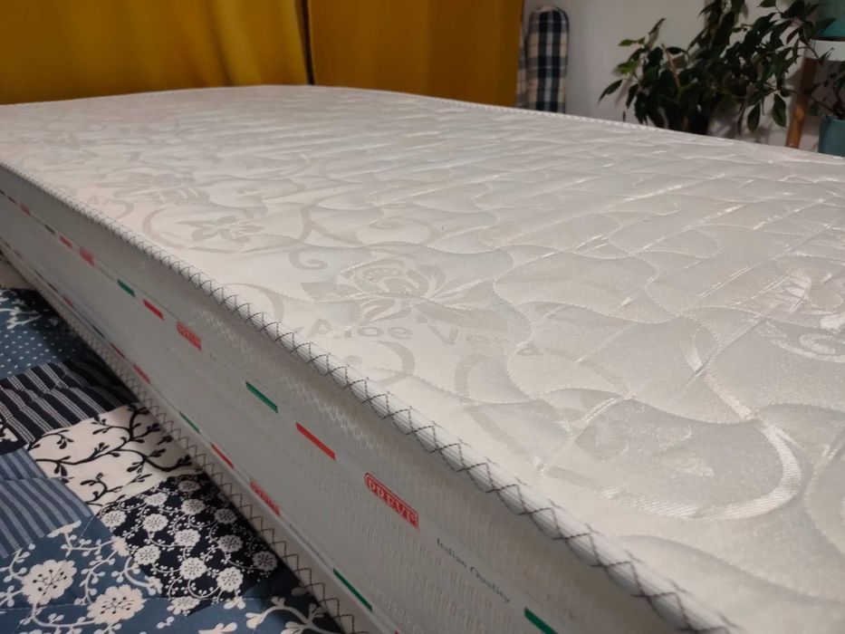 Saltea PREVI Easy Memory, 80x190x18cm, ferma, stare excelenta