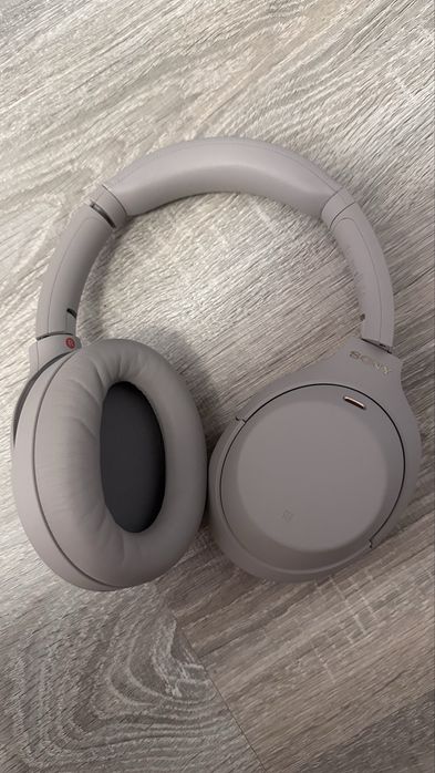 Casti Sony noi cu cutie de vanzare