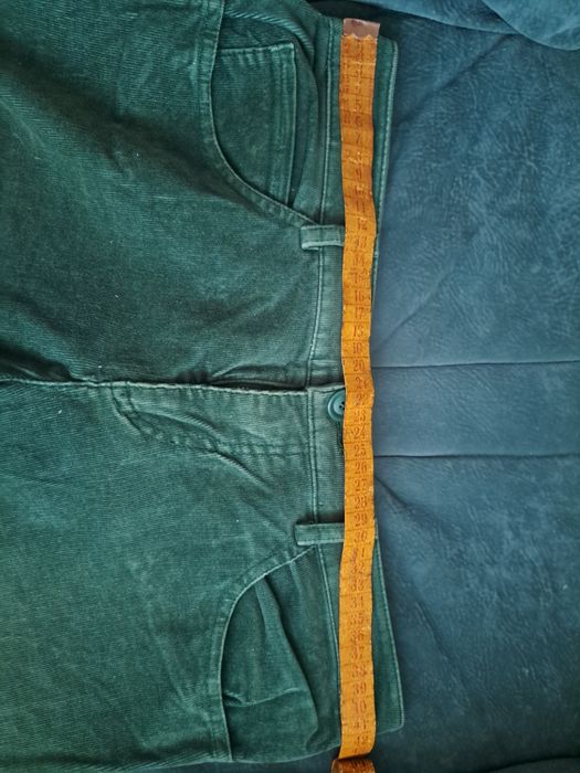 Vand pantalon catifea