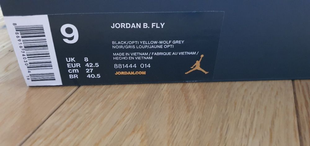 Оригинални Кецове AIR JORDAN №42.5