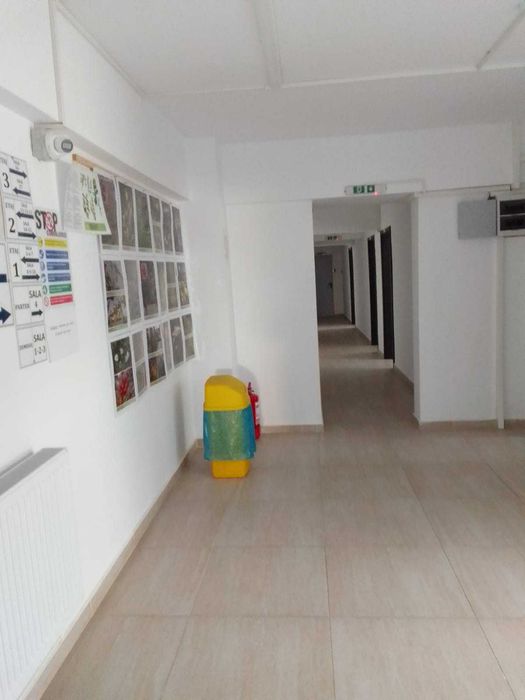 Etaj 2 – 243 mp – Birouri / Servicii – Pitești, Vasile Lupu