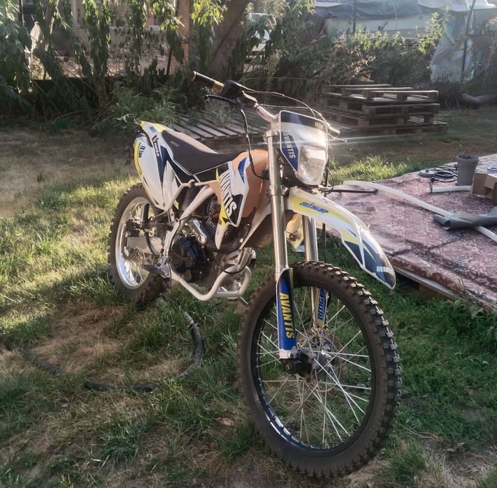 Эндуро avantis fx250 lux