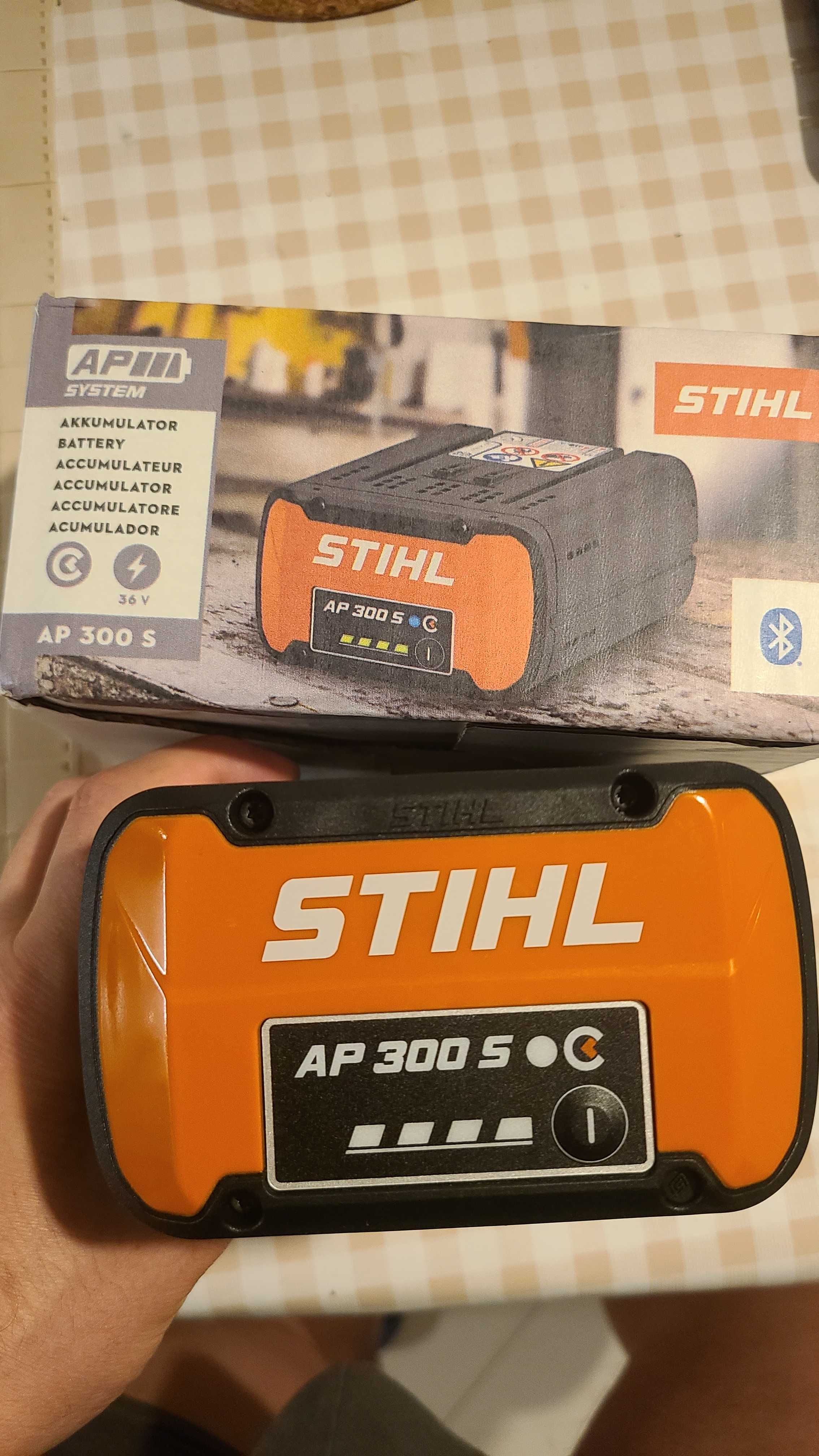 Нова батерия Stihl AP 300 S