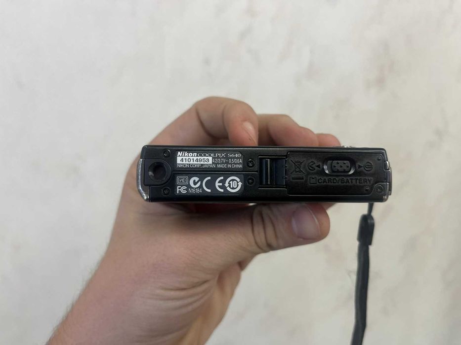 Nikon Coolpix S640