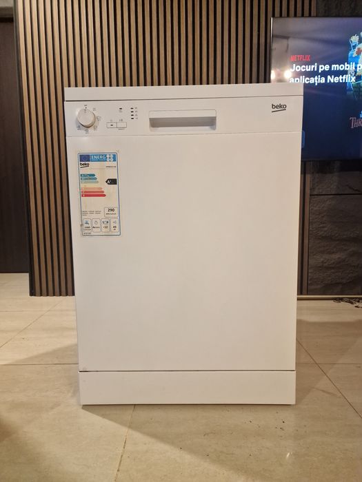 Masina de spalat vase Beko, Clasa A+, Independenta, 12 seturi