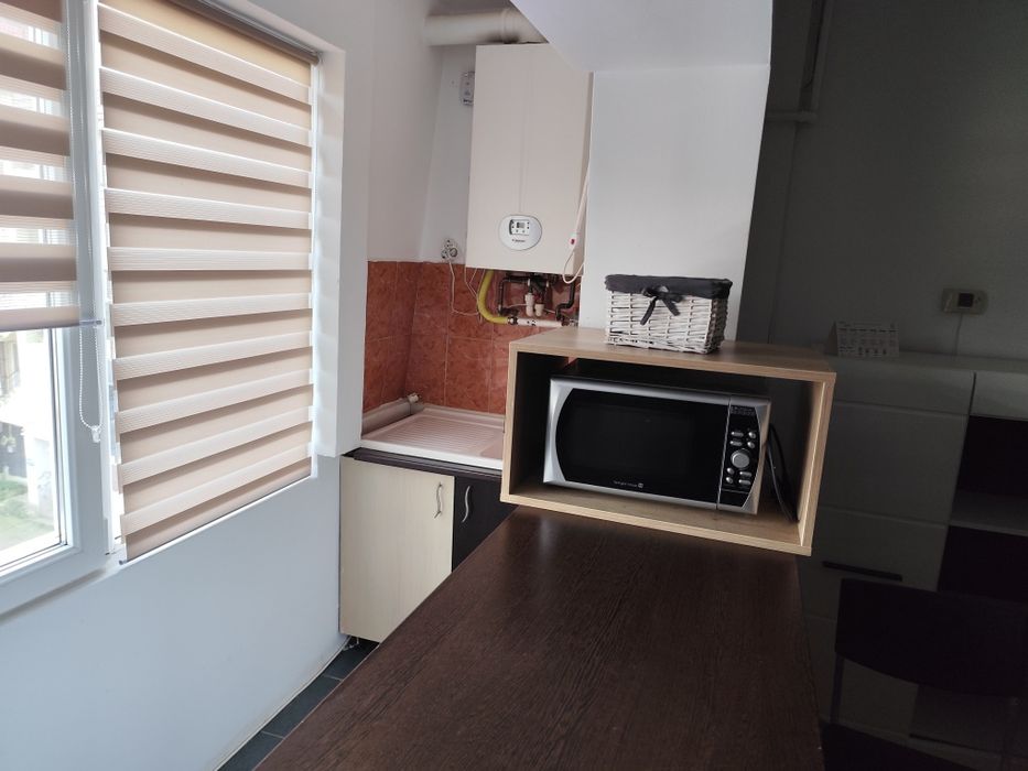 Inchiriez apartament 1 camera