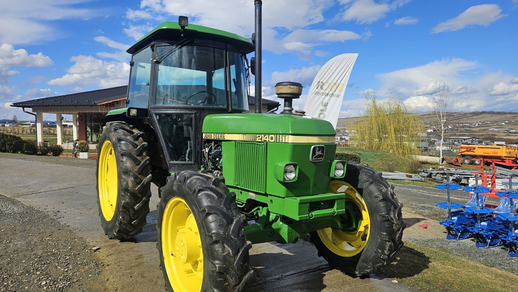 Tractor John Deere 2140