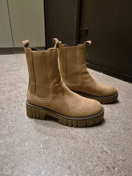 Боти на Answer lab