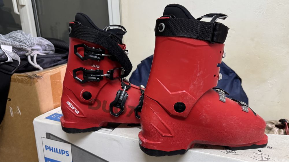 Детски сии Nordica и обувки Rossignol