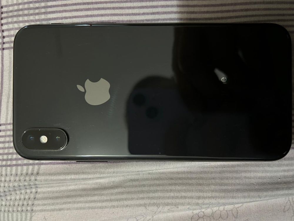 Айфон 10 64 гига